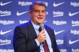 FC Barcelone : Joan Laporta lance le mercato des Blaugrana