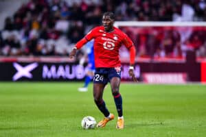 OFFICIEL : Amadou Onana file à Everton