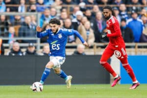 Mercato Strasbourg : Clermont et QPR sur un milieu du Racing ?