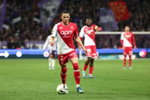 Mercato : Tottenham s'intéresse à Vanderson