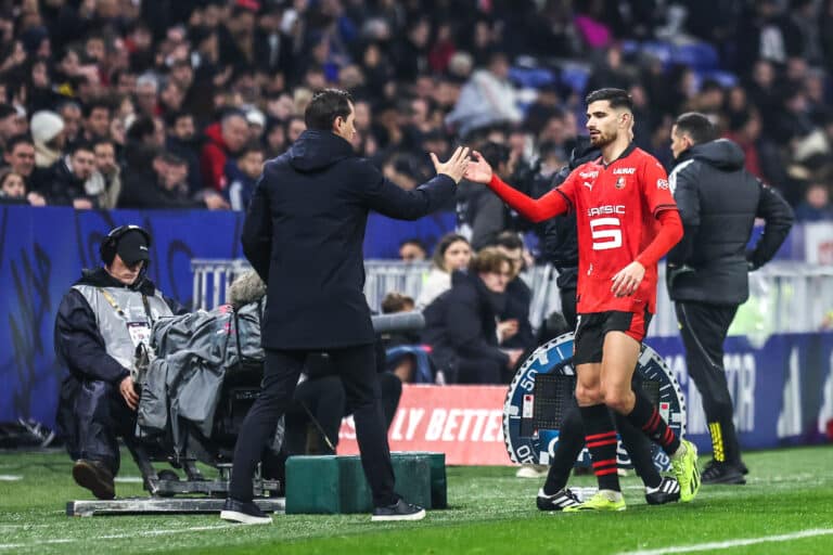 Martin Terrier : « Je n’ai eu aucune discussion avec le coach », Julien Stéphan Martin Terrier fait le point sur son avenir au Stade Rennais et sa relation avec Julien Stéphan.