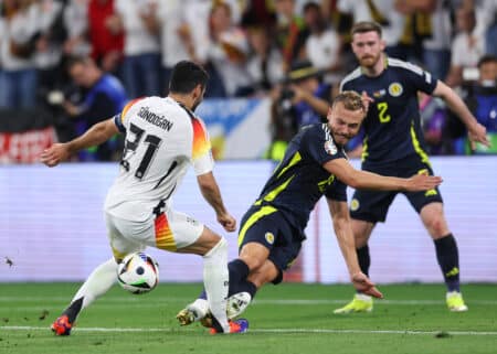 Ryan Porteous a été l'auteur d'un (très) vilain geste sur Ilkay Gundogan.