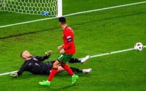 Le gardien tchèque, Jindrich Stanek, a un temps écœuré le Portugal de Cristiano Ronaldo.