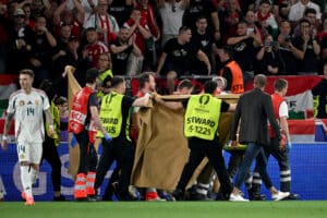 Euro 2024 : Barnabas Varga est "dans un état stable", annonce la Hongrie