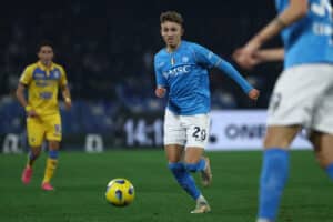 Officiel : Jesper Lindstrom file en prêt à Everton !
