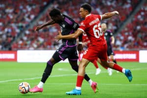 Real Madrid : les arrivées de Alexander Arnold et Davies se confirment !