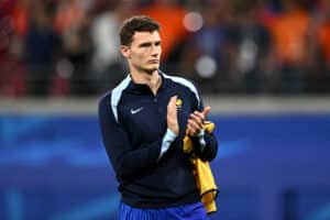 France : Benjamin Pavard arrive en renfort