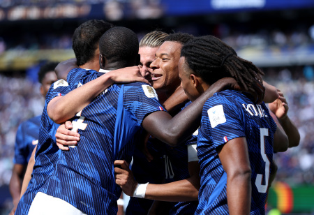 France 3-1 Sénégal : les tops et les flops de la rencontre ! France