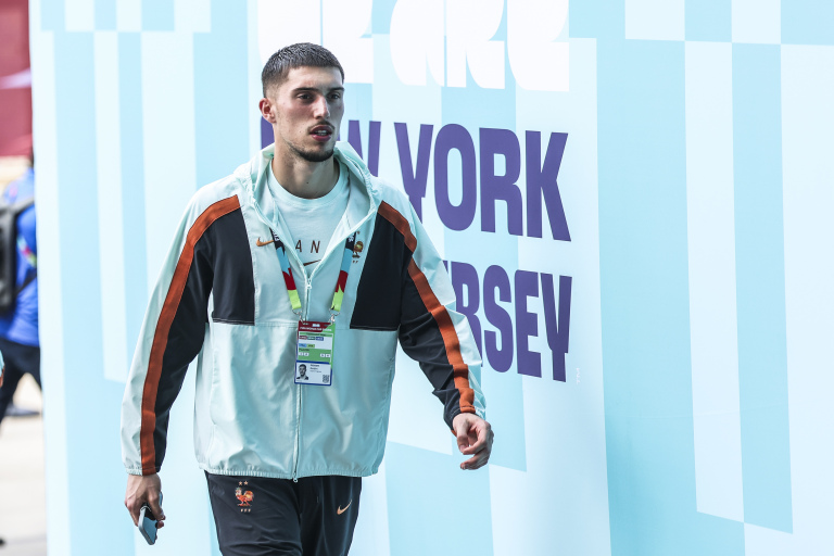 Robin Risser vers Aston Villa ? Robin Risser cdm 2026