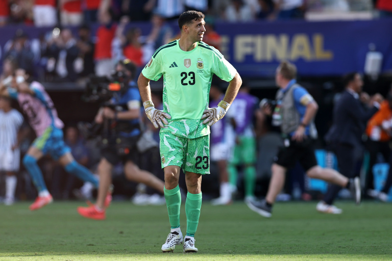 Emiliano Martinez envisage de prendre sa retraite internationale Martinez